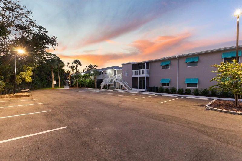 2704 49th Ave W, Bradenton, FL 34207