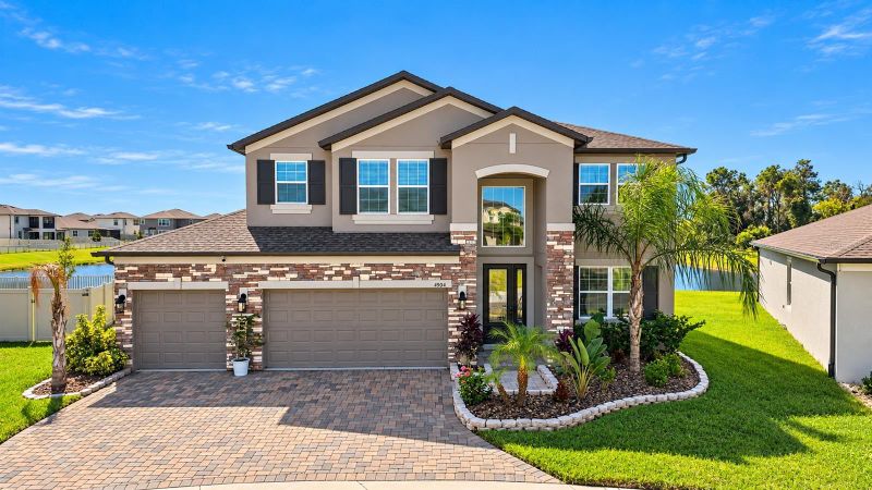 4904 Eagle Rock Dr, Wimauma, FL 33598