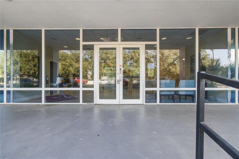 2350 N Valrico Rd, Valrico, FL 33594