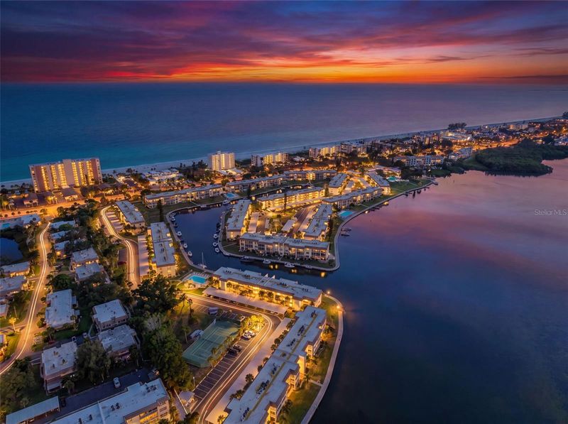 4330 Falmouth Dr #107, Longboat Key, FL 34228
