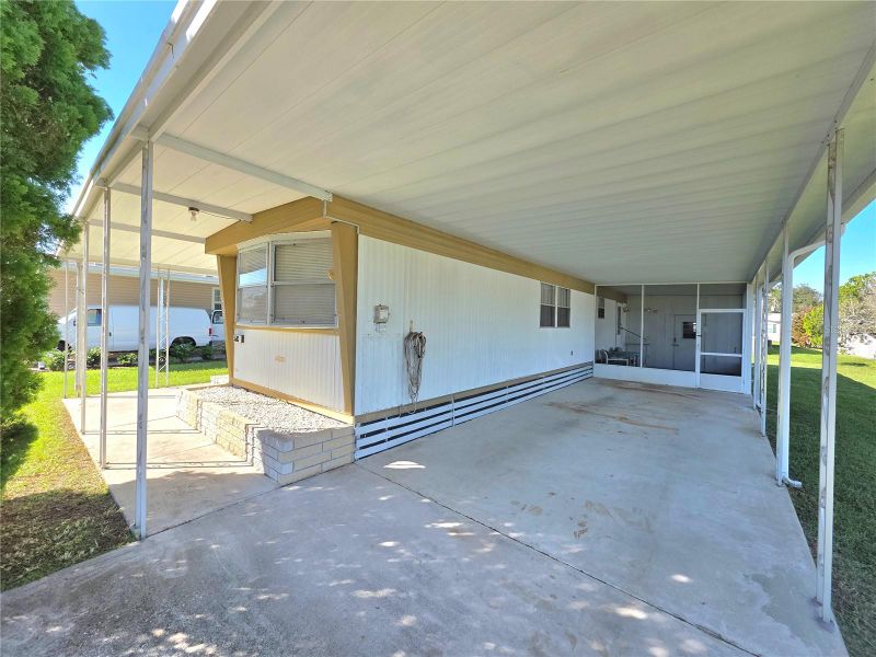 5503 Barbara St, Zephyrhills, FL 33542