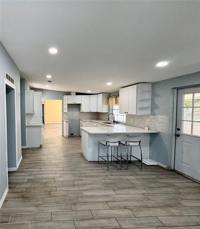 12009 Glenhill Dr, Riverview, FL 33569