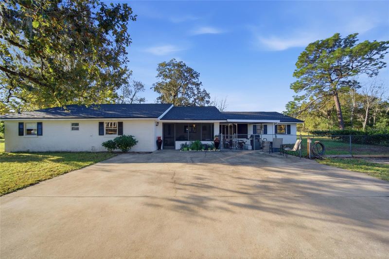 12234 Phyllis Ln, Hudson, FL 34669