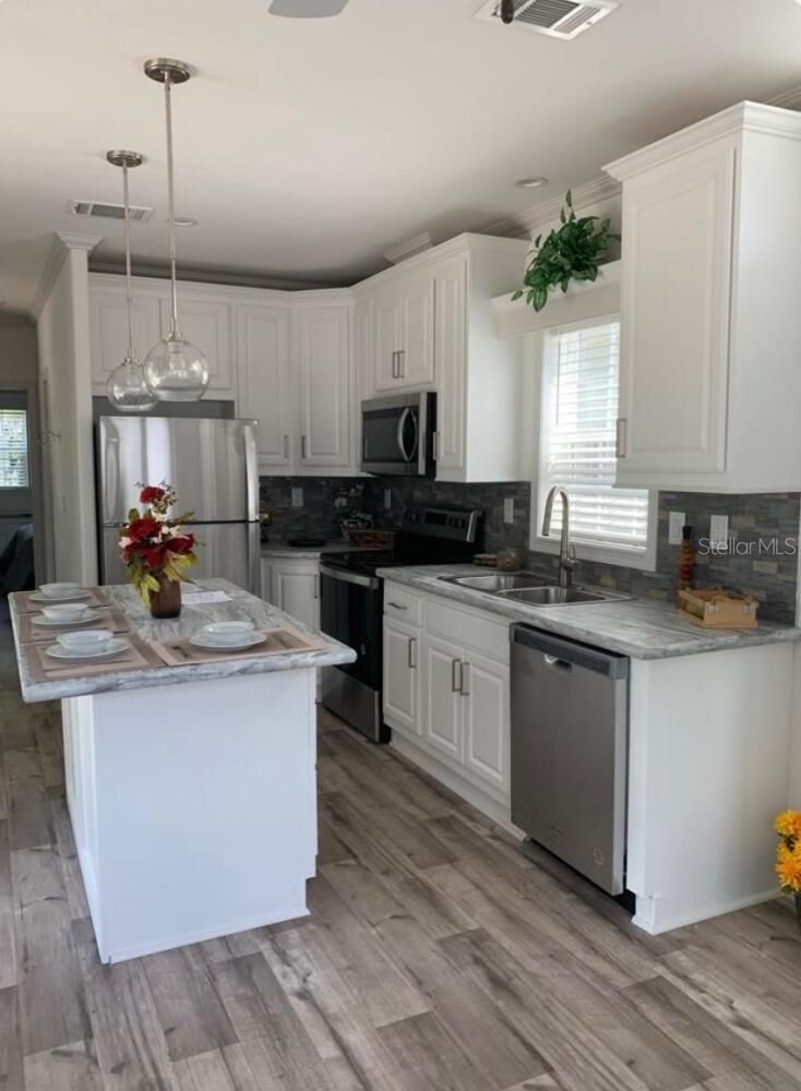 3537 Aquamarine Way, Zephyrhills, FL 33540