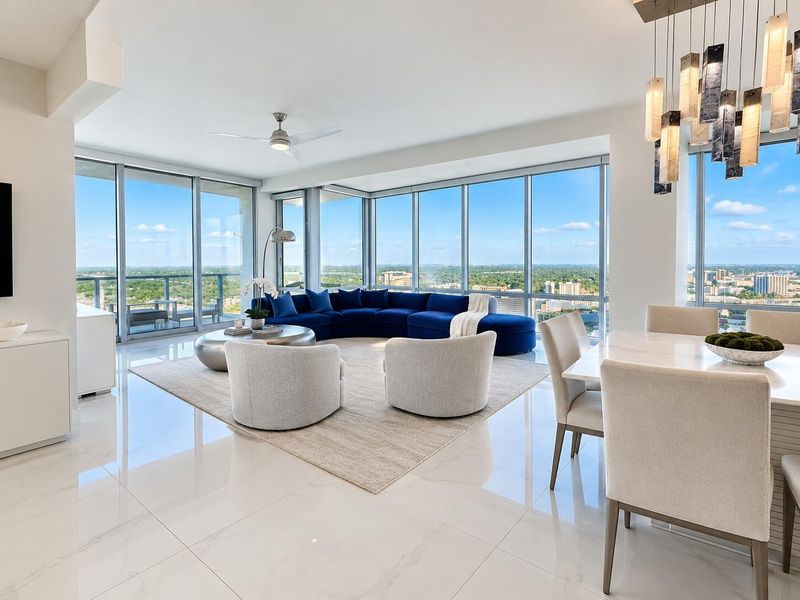 150 E Robinson St #29B, Orlando, FL 32801