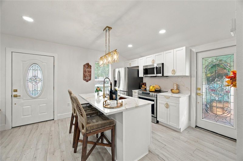 1503 E Powhatan Ave, Tampa, FL 33610