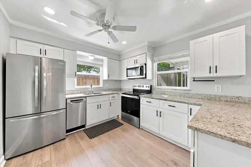 5220 90th Ter N, Pinellas Park, FL 33782