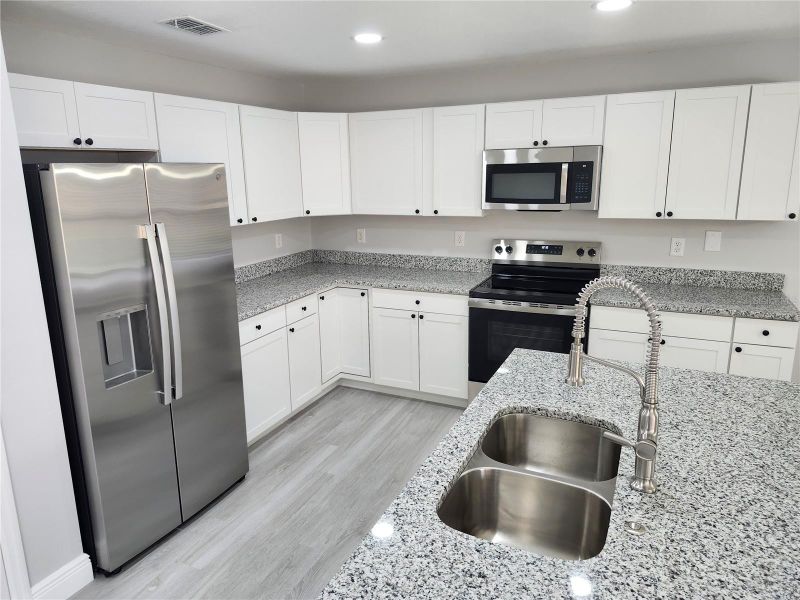 3069 Tobago Ave, Clermont, FL 34711