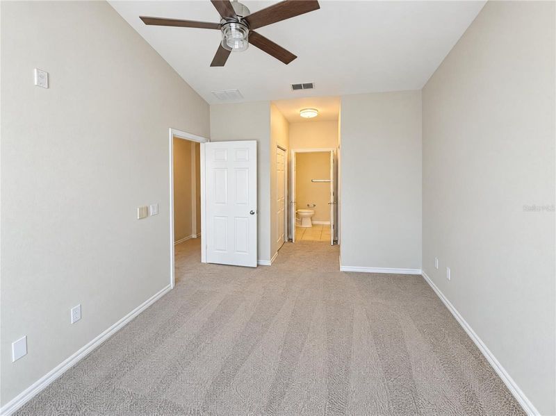 2334 Grand Central Pw #9, Orlando, FL 32839