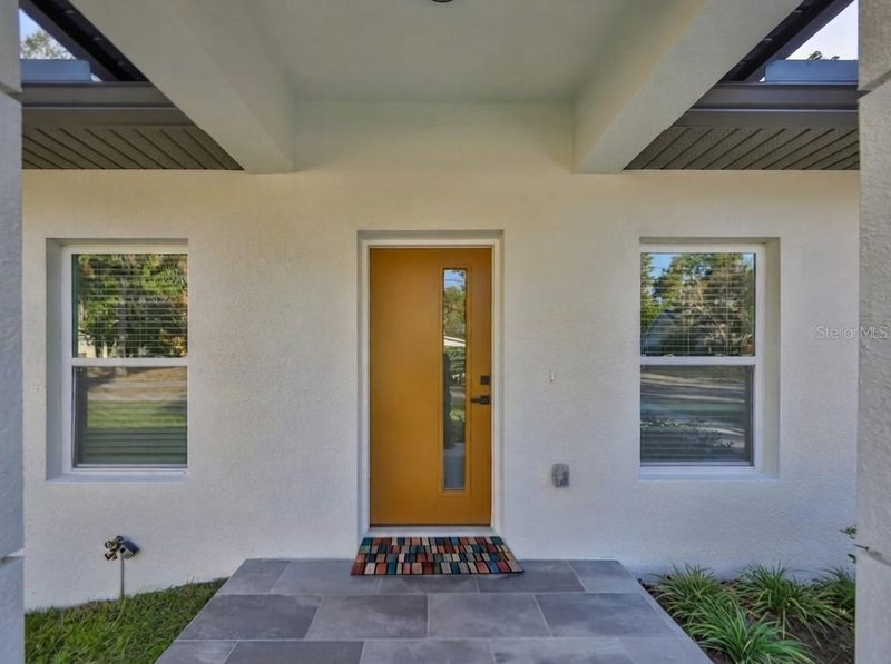 16407 Lake Byrd Dr, Tampa, FL 33618