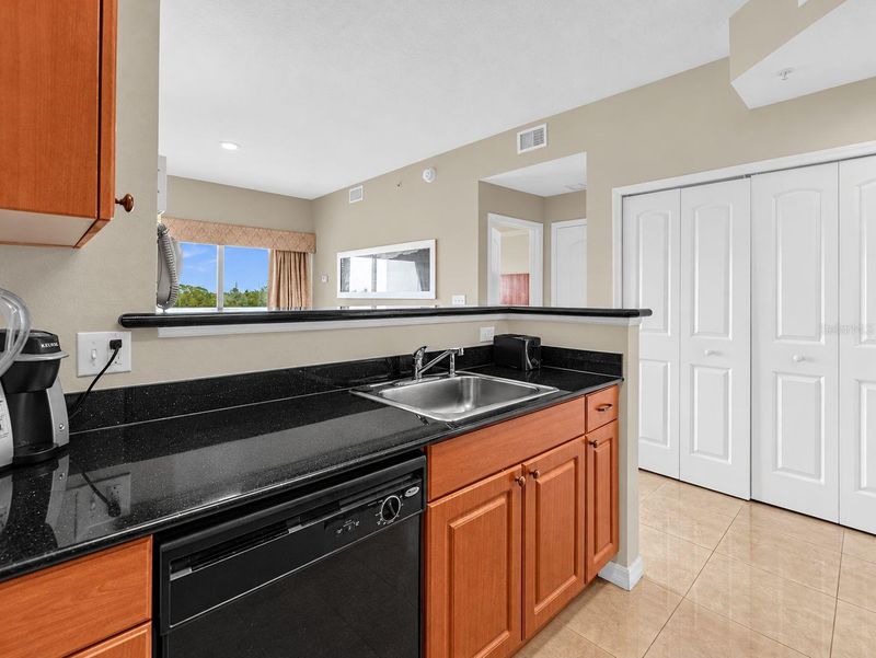 7395 Universal Blvd #504, Orlando, FL 32819