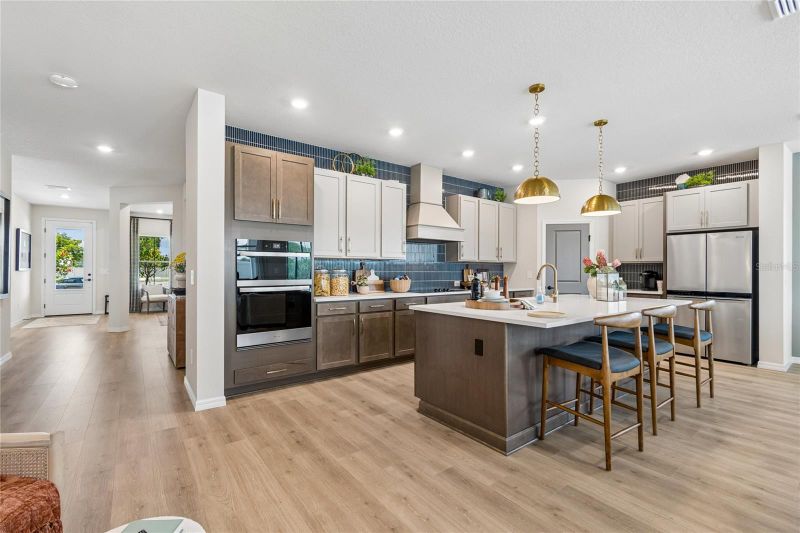 507 Spring Harvest Dr, Plant City, FL 33566