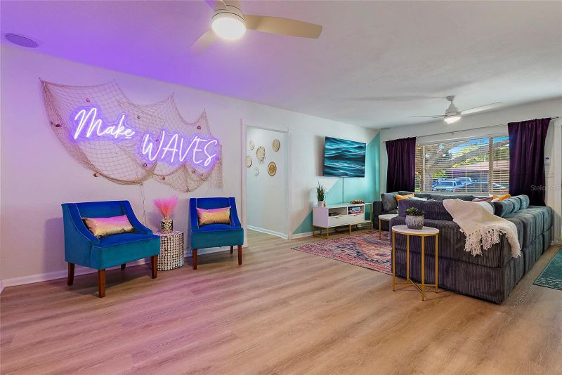 1825 Kendall Dr, Clearwater, FL 33764