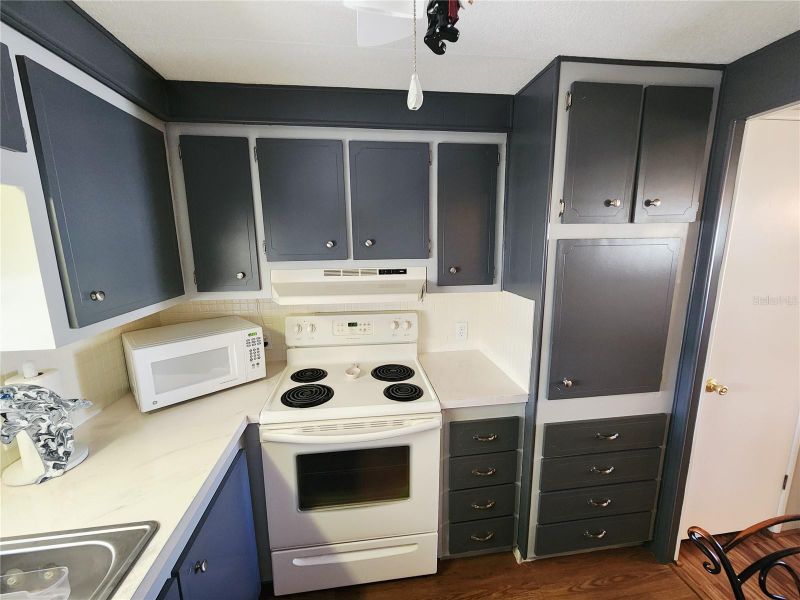 808 53rd Ave E #7, Bradenton, FL 34203