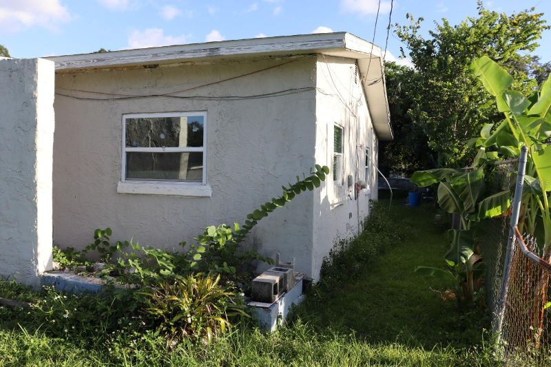 3721 E Idlewild Ave, Tampa, FL 33610