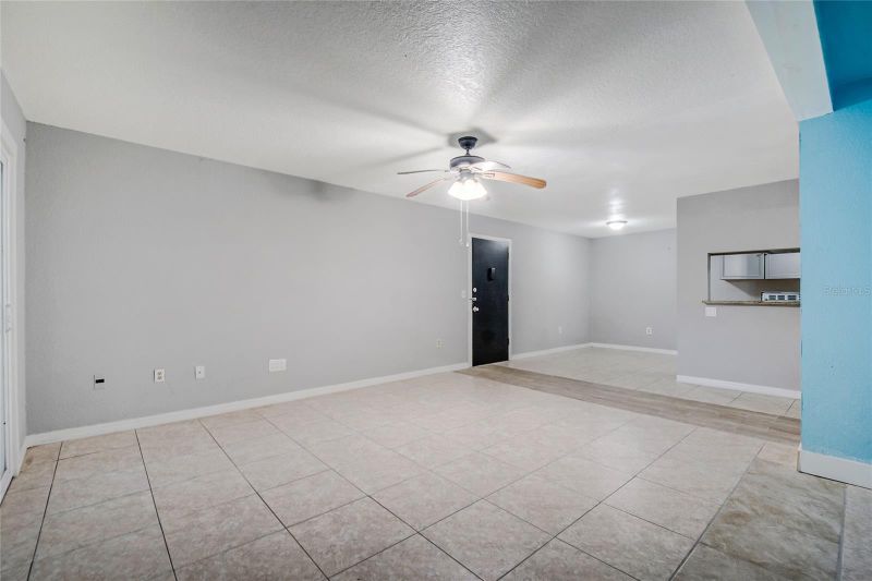 910 Lake Destiny Rd #B, Altamonte Springs, FL 32714
