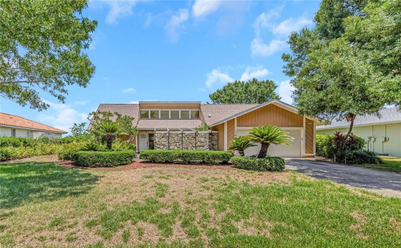 7448 17th Ln NE, St Petersburg, FL 33702