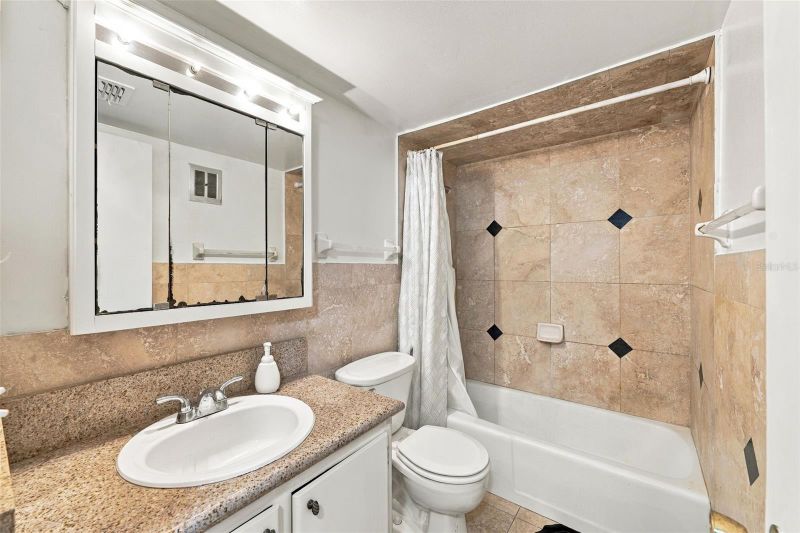 525 Conway Rd #46, Orlando, FL 32807