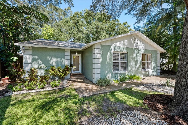 3013 W Arch St, Tampa, FL 33607