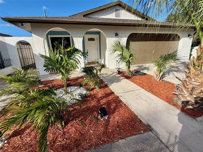 2921 W Douglas St, Tampa, FL 33607