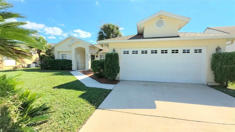 2814 Eagle Lake Dr, Orlando, FL 32837