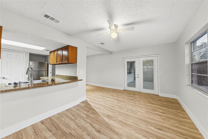 5051 Brookside Ln, New Port Richey, FL 34653