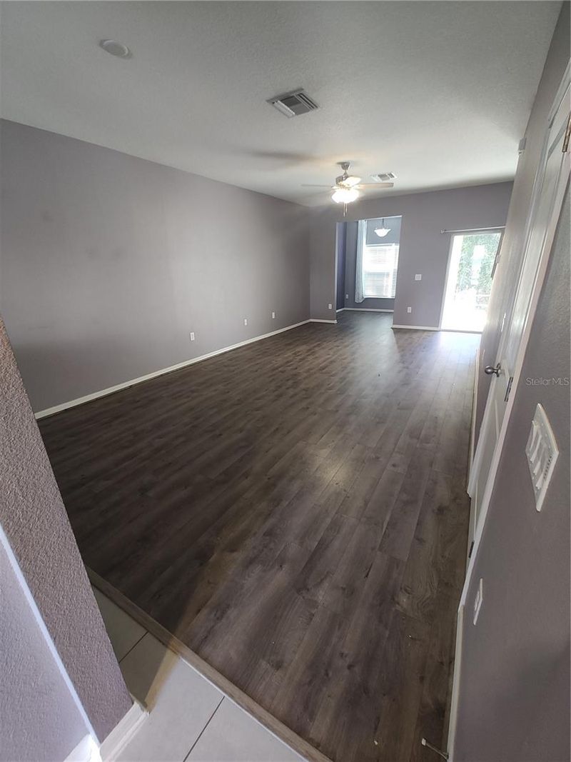 1103 Hillhurst Dr, Wesley Chapel, FL 33543