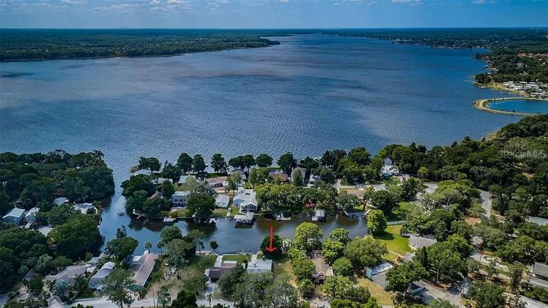 1154 Lagoon Rd, Tarpon Springs, FL 34689