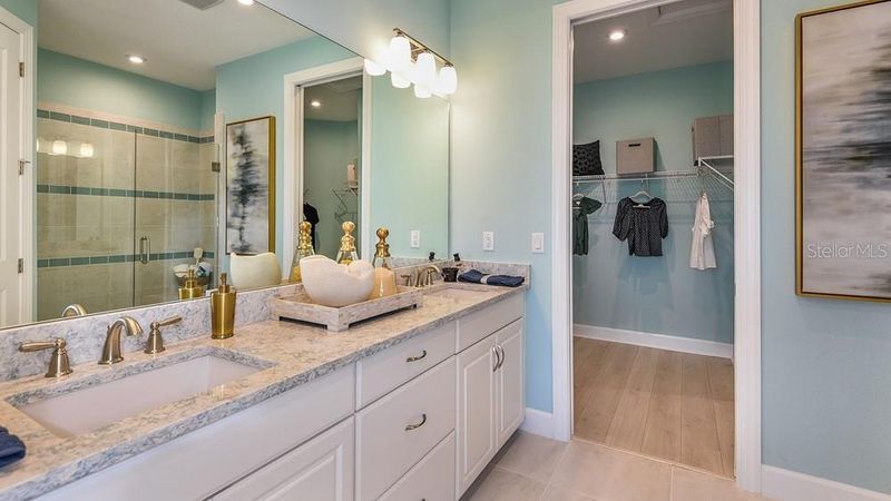 3105 Porto Ln, Bradenton, FL 34211