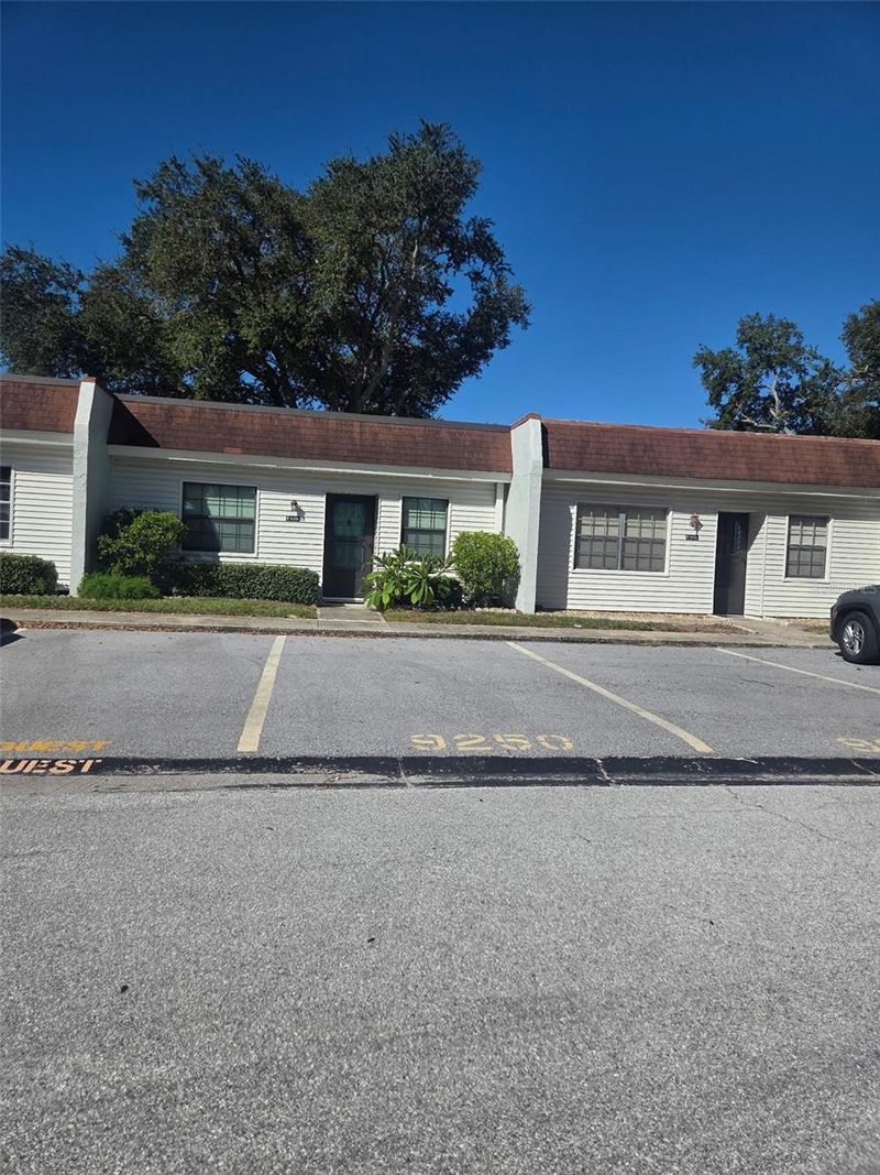 9250 Oakwood Ln #9250, Seminole, FL 33776
