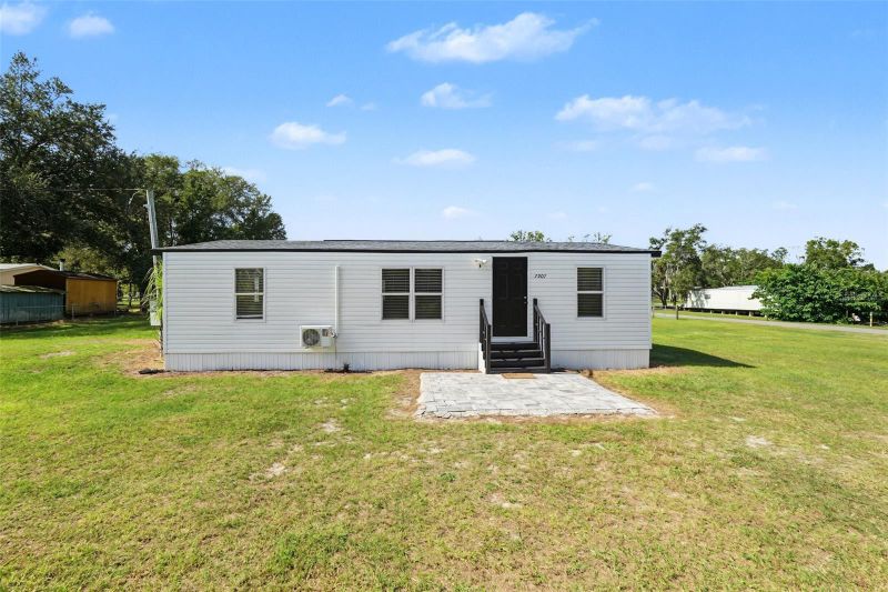 7907 Dowd Dr, Wesley Chapel, FL 33544