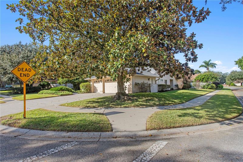 11510 Humber Pl, Temple Terrace, FL 33617