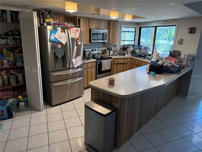 16307 E Course Dr, Tampa, FL 33624