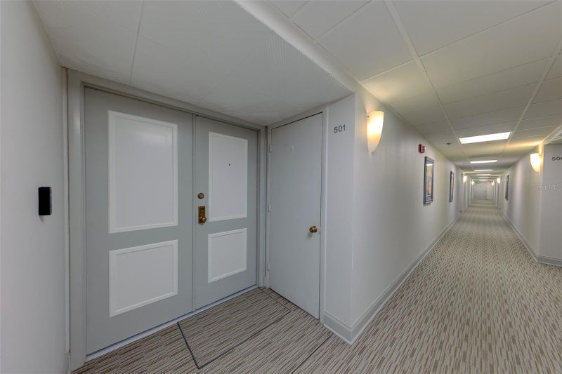 1460 Gulf Blvd #501, Clearwater Beach, FL 33767