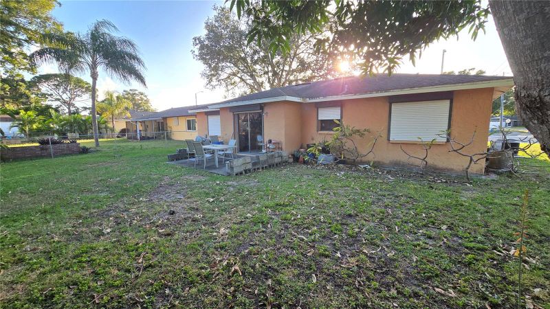 6777 71st St N, Pinellas Park, FL 33781