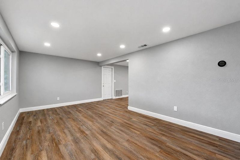 4853 Bartelt Rd, Holiday, FL 34690