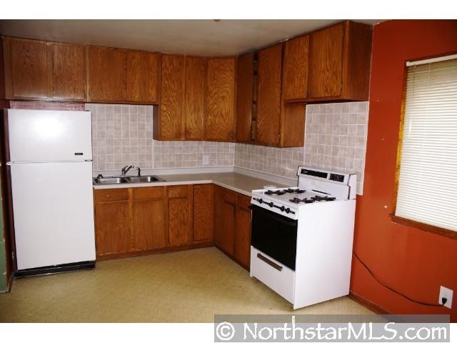 7064 Sunset Ave, Blaine, MN 55014