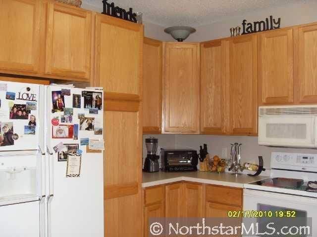 14353 Raymond Ln, Eden Prairie, MN 55347