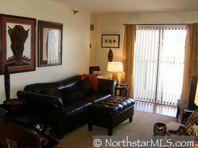 78 10th St E #R705, Saint Paul, MN 55101