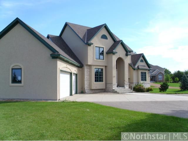 1410 Butterfly Ln, Jordan, MN 55352