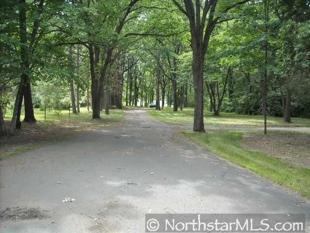 16436 W River Rd, Little Falls, MN 56345