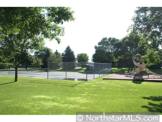 12601 Alder St NW, Coon Rapids, MN 55448