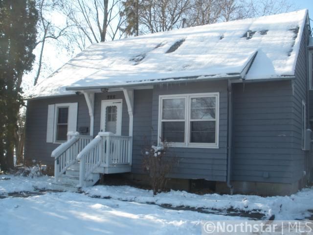 715 Main St, River Falls, WI 54022