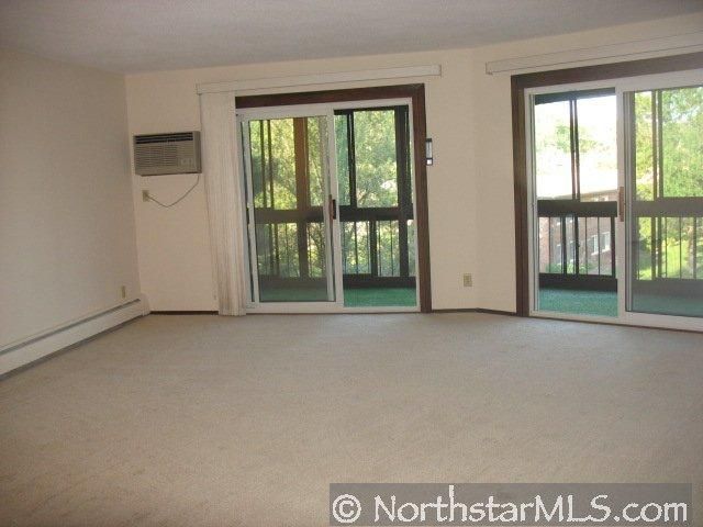 3200 Virginia Ave S #313, Saint Louis Park, MN 55426