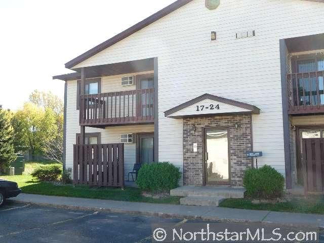 1164 Bartosh Ln #24, River Falls, WI 54022
