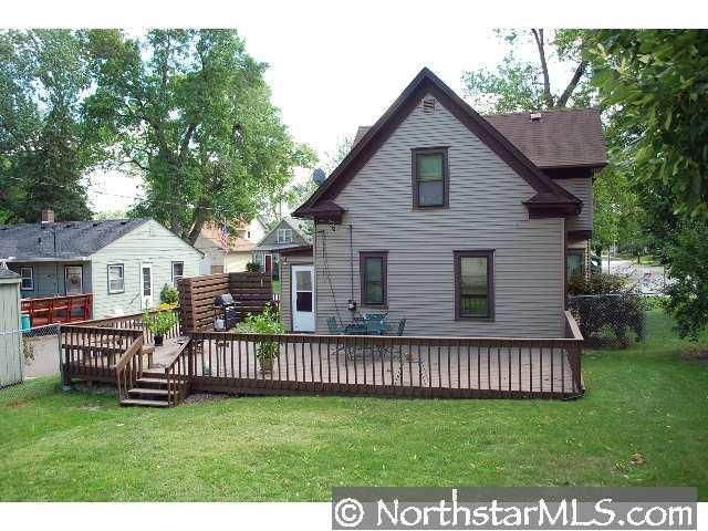 2503 16th Ave E, North Saint Paul, MN 55109