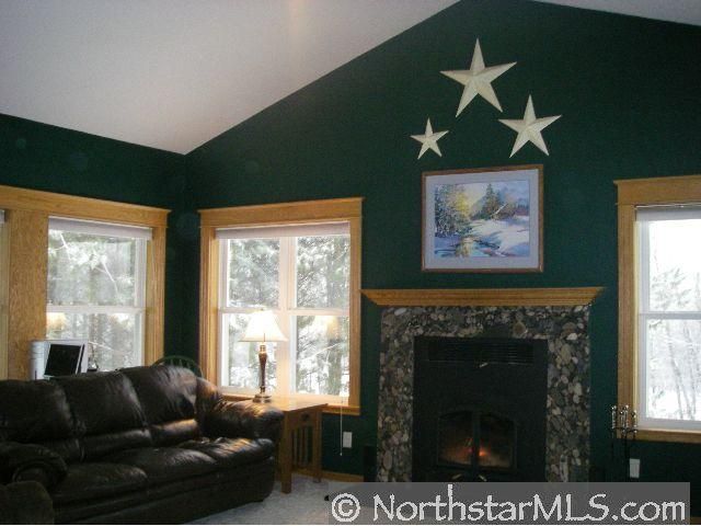 127 Ravilla St, Staples, MN 56479