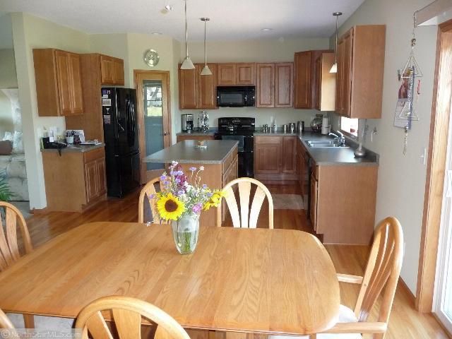 1788 Dupre Rd, Hugo, MN 55038
