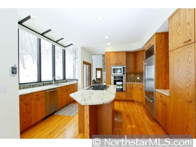 7104 Valley View Rd, Edina, MN 55439