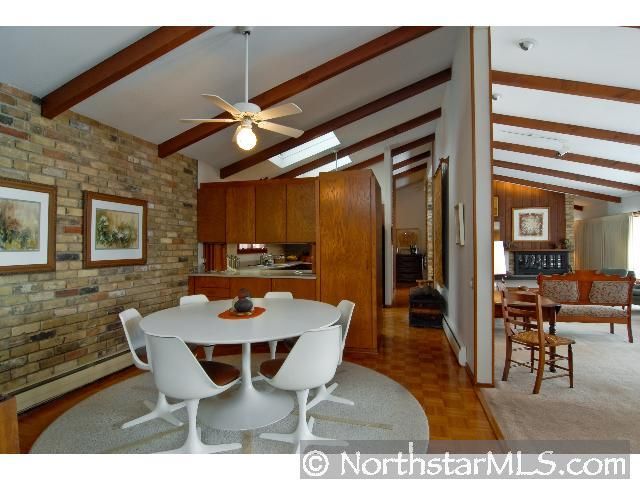 2289 Lilac Ln, White Bear Lake, MN 55110